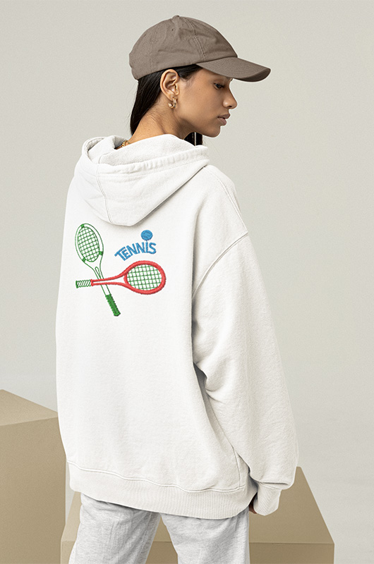 Oversize Hoodies verschiedenen Farben besticken lassen