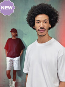 B&C BE INSPIRED #E220 Oversized T TG001 Model 1