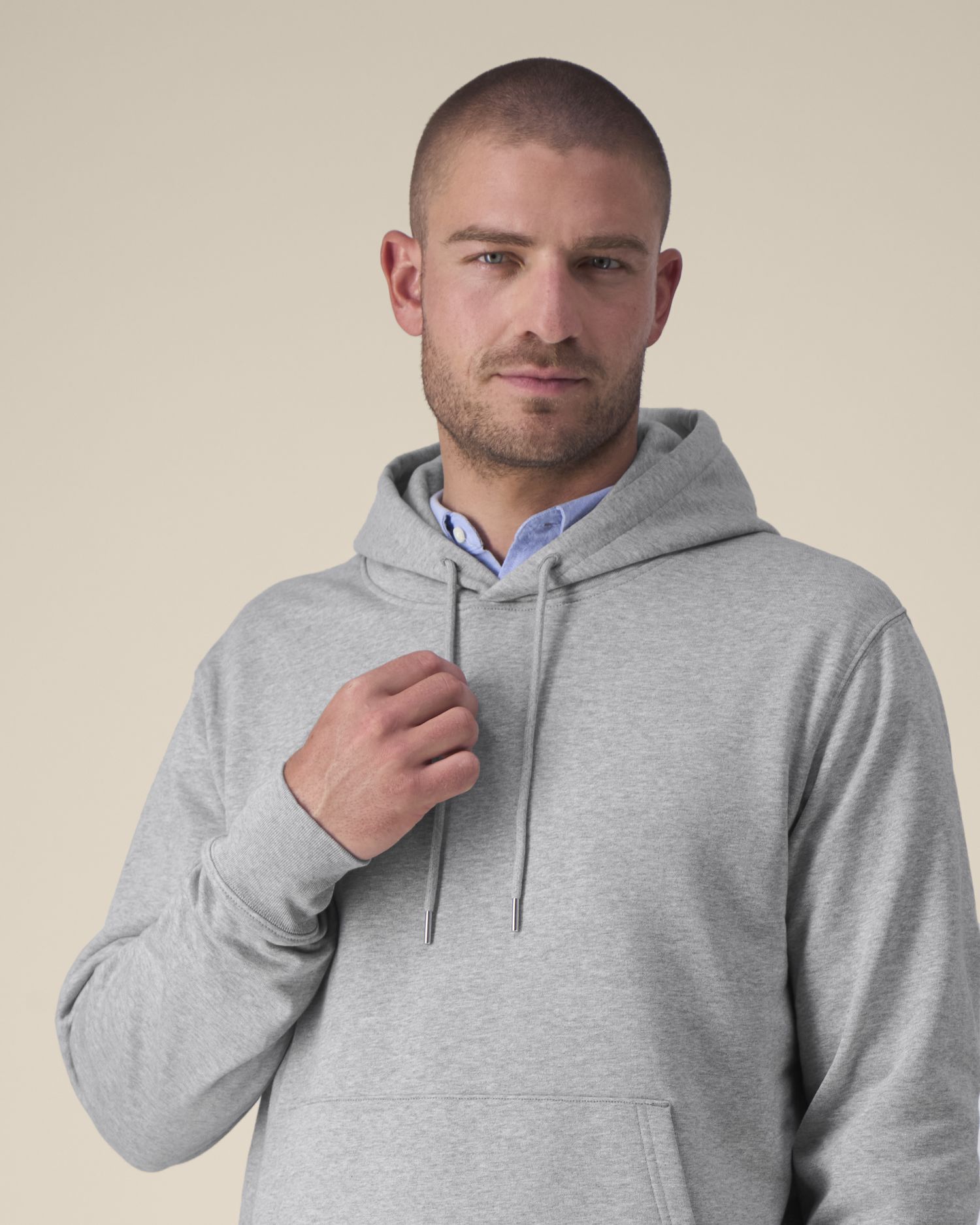 Stanley Stella Gamechanger STSU257 Heather Grey Studio Front Detail 10 Stanley Stella Gamechanger STSU257 Heather Grey Studio Front Detail 10