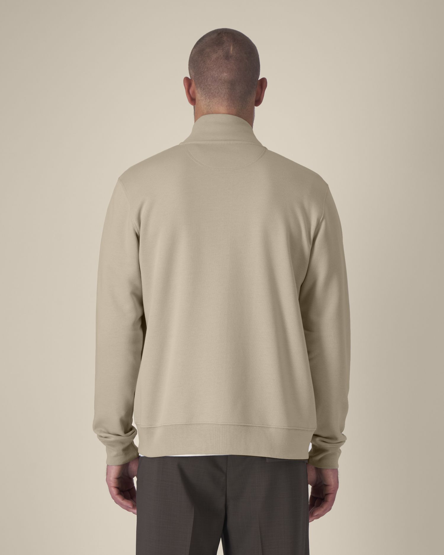 Stanley Stella Trailer 2.0 STSU253 Desert Dust Studio Back Main 10 Stanley Stella Trailer 2.0 STSU253 Desert Dust Studio Back Main 10